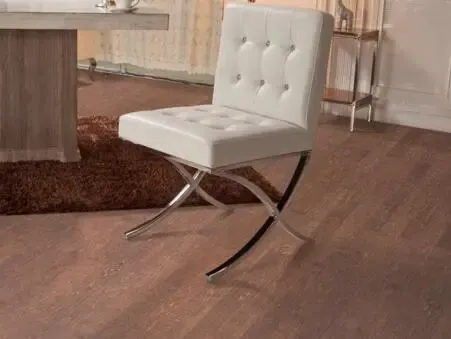 复合地板与实木地板怎么选？全面对比与选购技巧解析(图2)