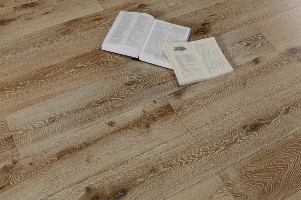 木地板和瓷砖哪个更好