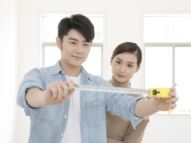 拿到房产证后还能卖房吗?详解房屋再交易的条件与法律限制(图1) 拿到房产证后还能卖房吗?详解房屋再交易的条件与法律限制(图1)