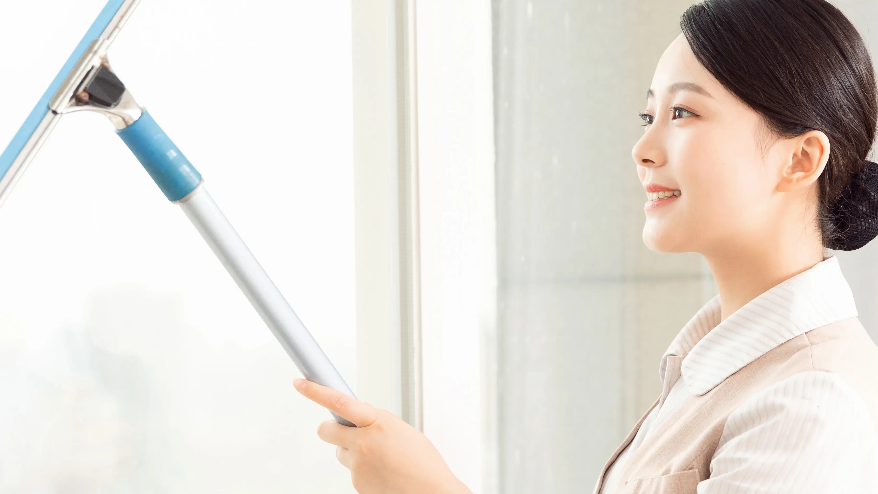 00后涌入家政行业，雇主如何选择更靠谱的年轻清洁人员(图1)