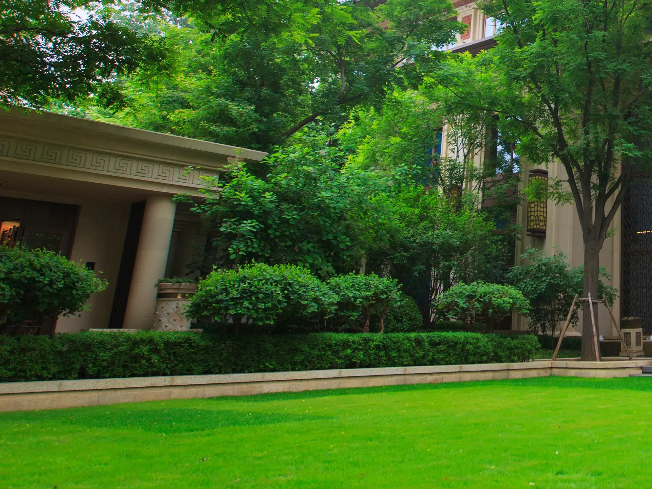 高层住宅私挖地下室法律后果解析(图1)