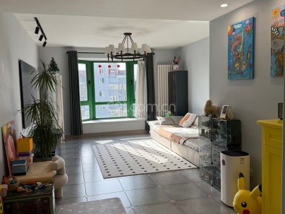 京洲世家 3室 2厅 137.67平米