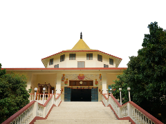 北京二手房市场探访：高端住宅遇冷，二手房价持续探底(图1)