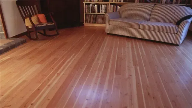 地板经常拖还是脏兮兮的，一招帮你搞定，让地板焕然一新！