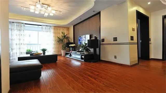 木地板颜色怎么选？掌握这六个搭配技巧，让家居风格更和谐(图4)